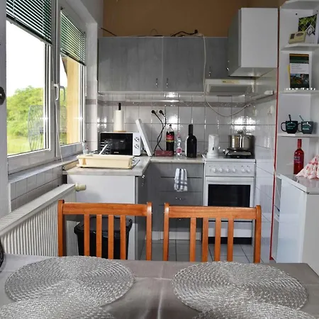 Pilikan - Park, Agroturism, Vineyard & Farm Appartement Cserszegtomaj