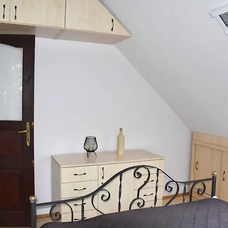 Daire Pilikán - Park, Agroturism, Vineyard&farm