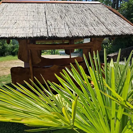 Pilikan - Park, Agroturism, Vineyard & Farm Appartement Cserszegtomaj